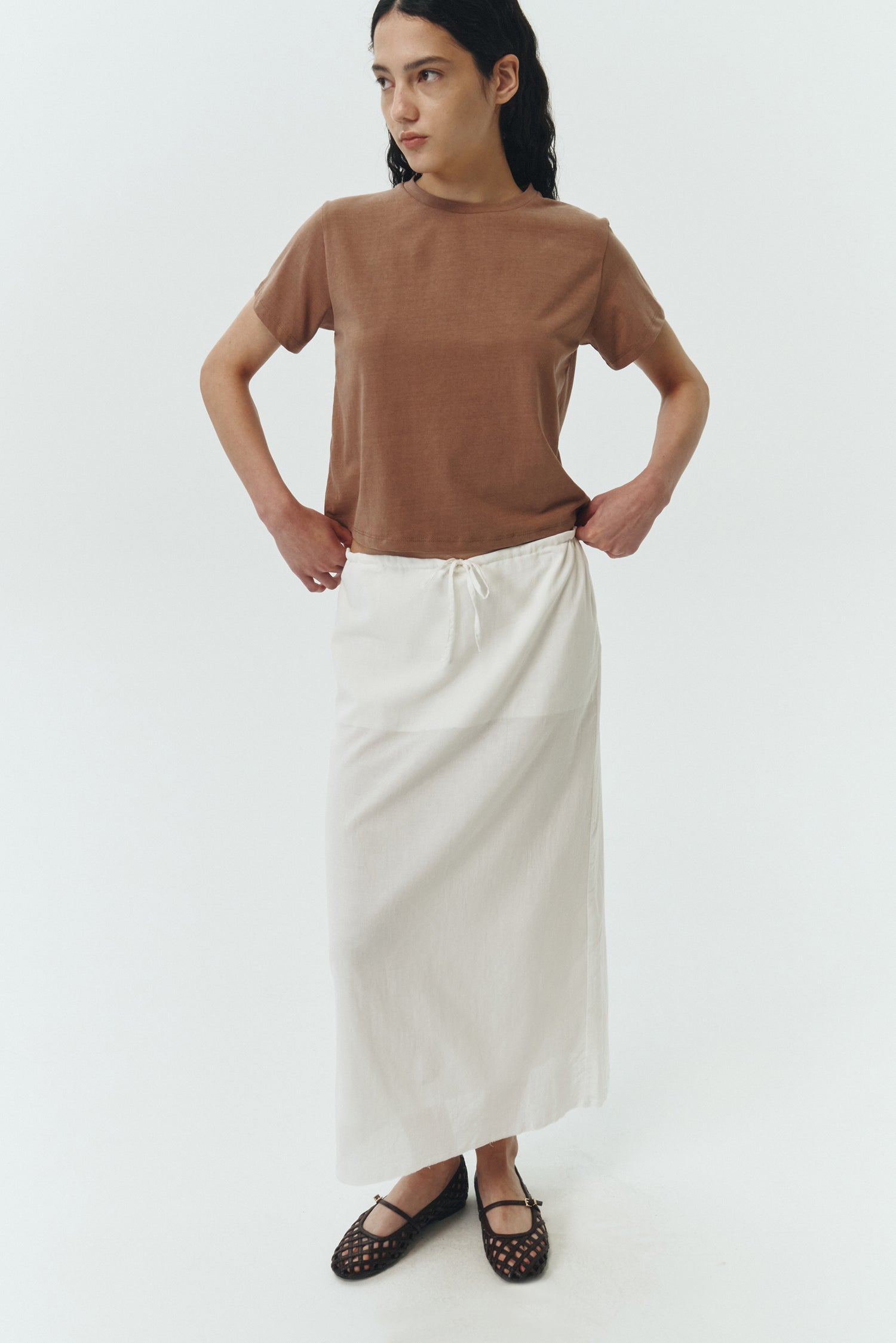 Ivy T-shirt in soft brown, cropped short-sleeve tee in a lightweight cotton-poly blend with crew neck, regular fit, and clean silhouette.