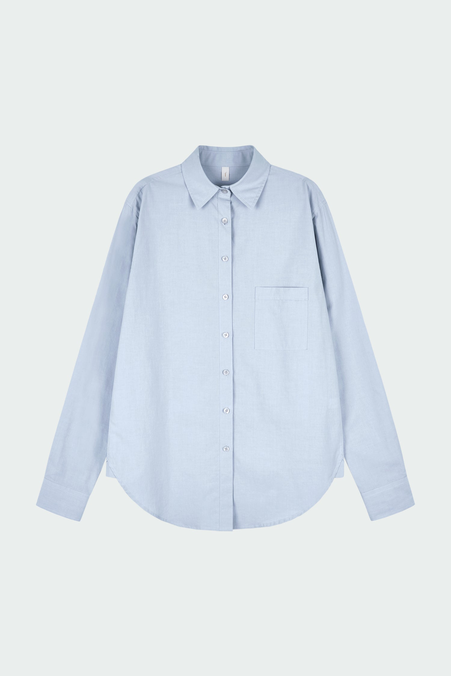 Isabella Shirt in sky, a lightweight cotton-poly blend button-up with chest pocket, back pleat, and buttoned cuffs, designed in a regular fit with a hip-length silhouette