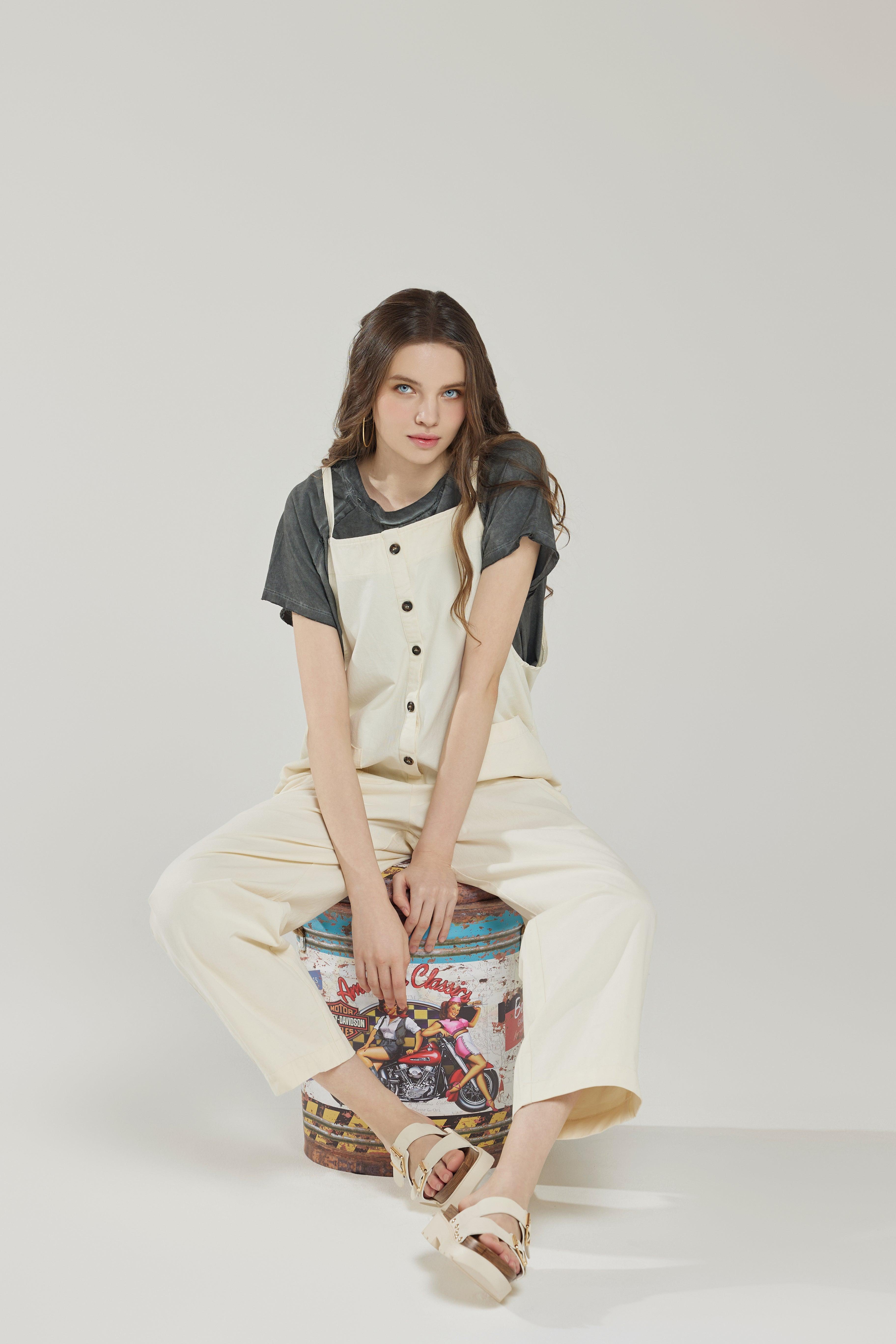 100% cotton Button Down Sleeveless Overalls Jumpsuit with Pockets - Cream - noflik