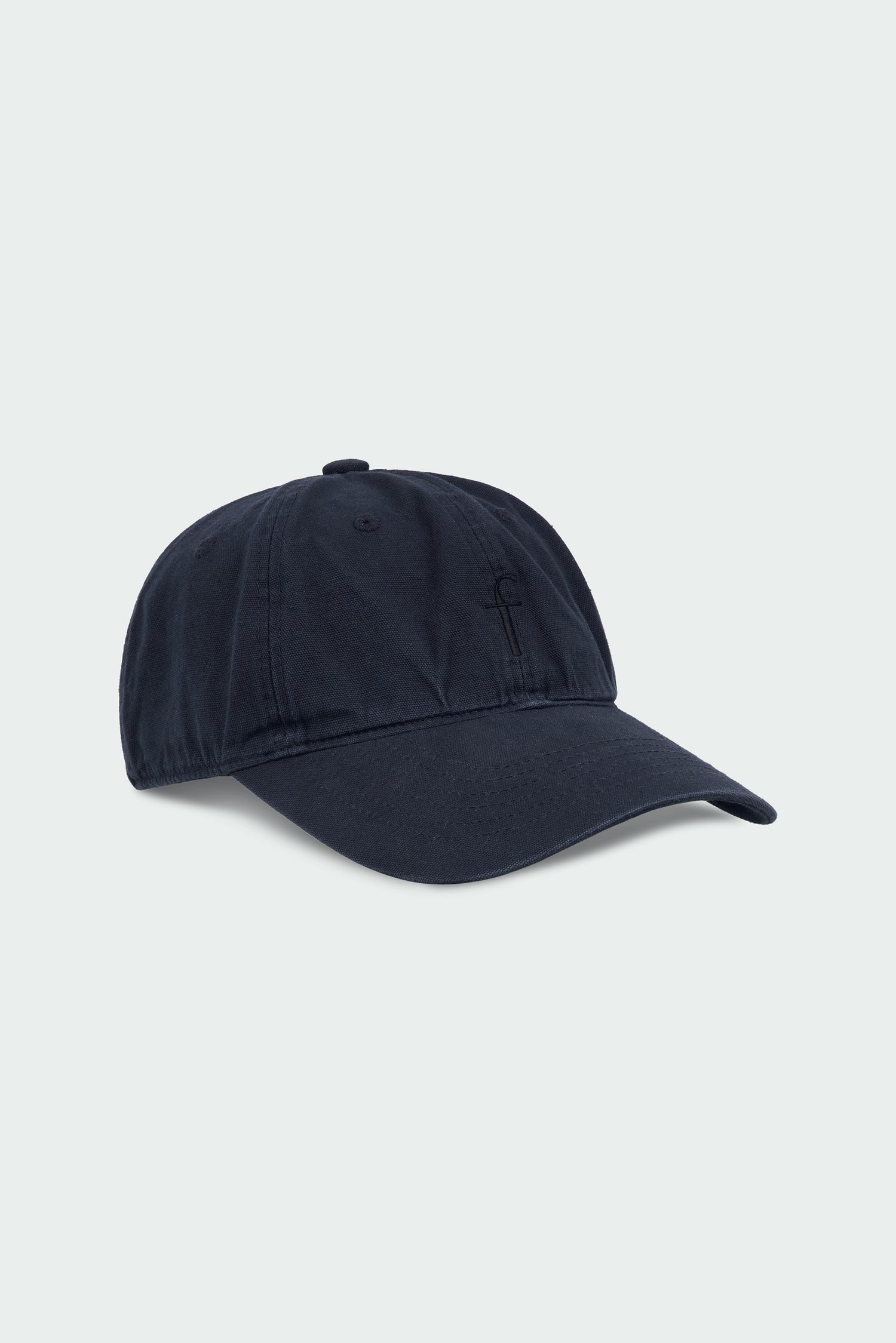 Steva Oxford Cap in navy, made from soft washed cotton with a front embroidered logo and adjustable buckle strap, designed for a casual everyday look