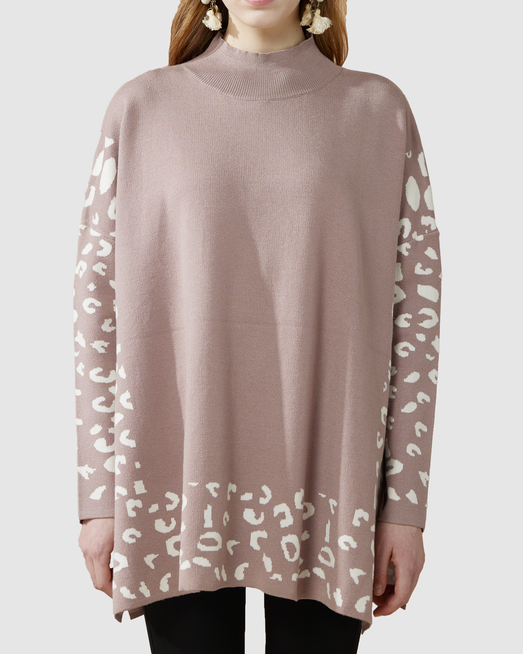 Mock Neck Leopard Print Sweater - Coco/Off White