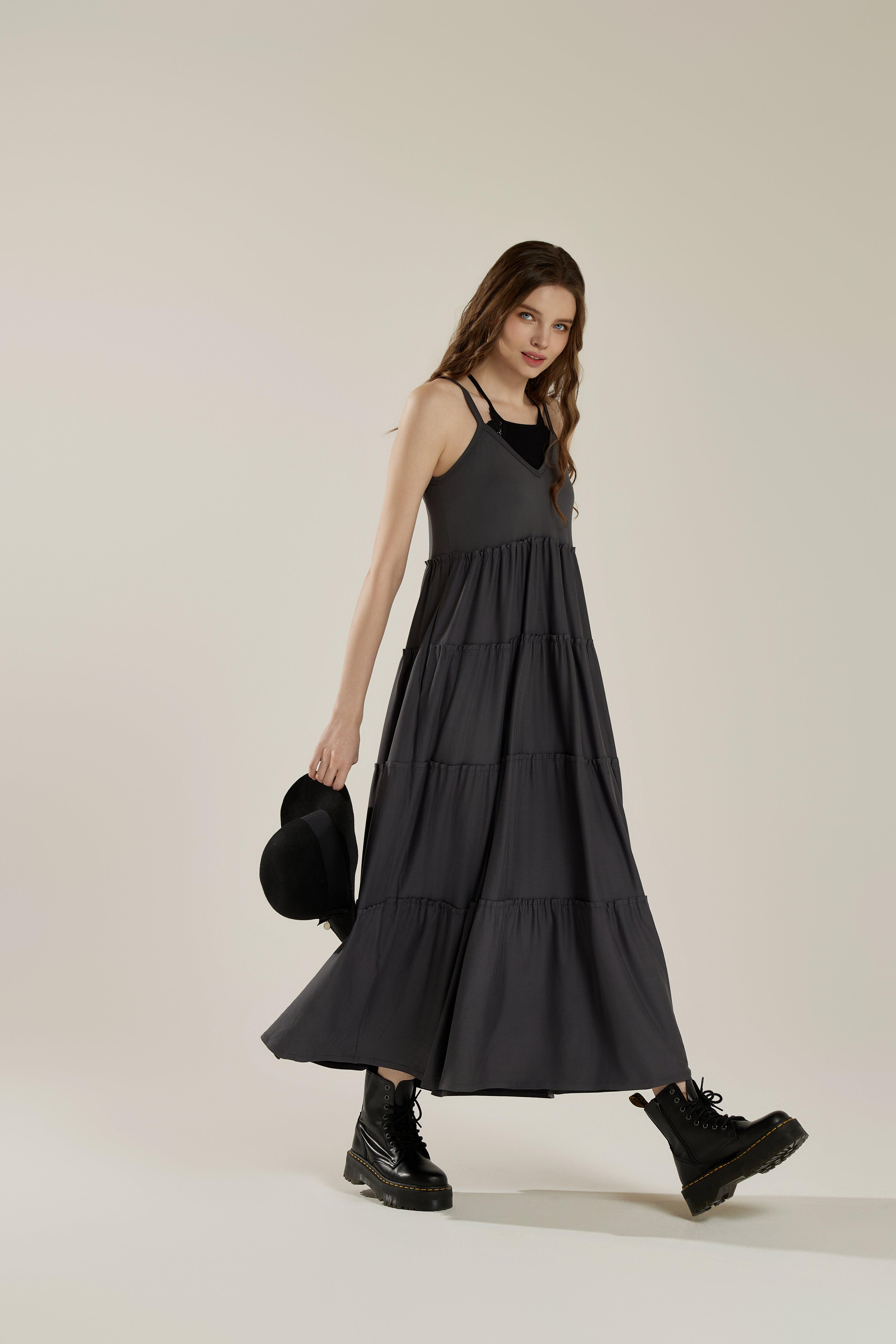 Comfortable and Flowy Knit V-neckline Ruffle Tiers Knit Maxi Dress - Charcoal - noflik