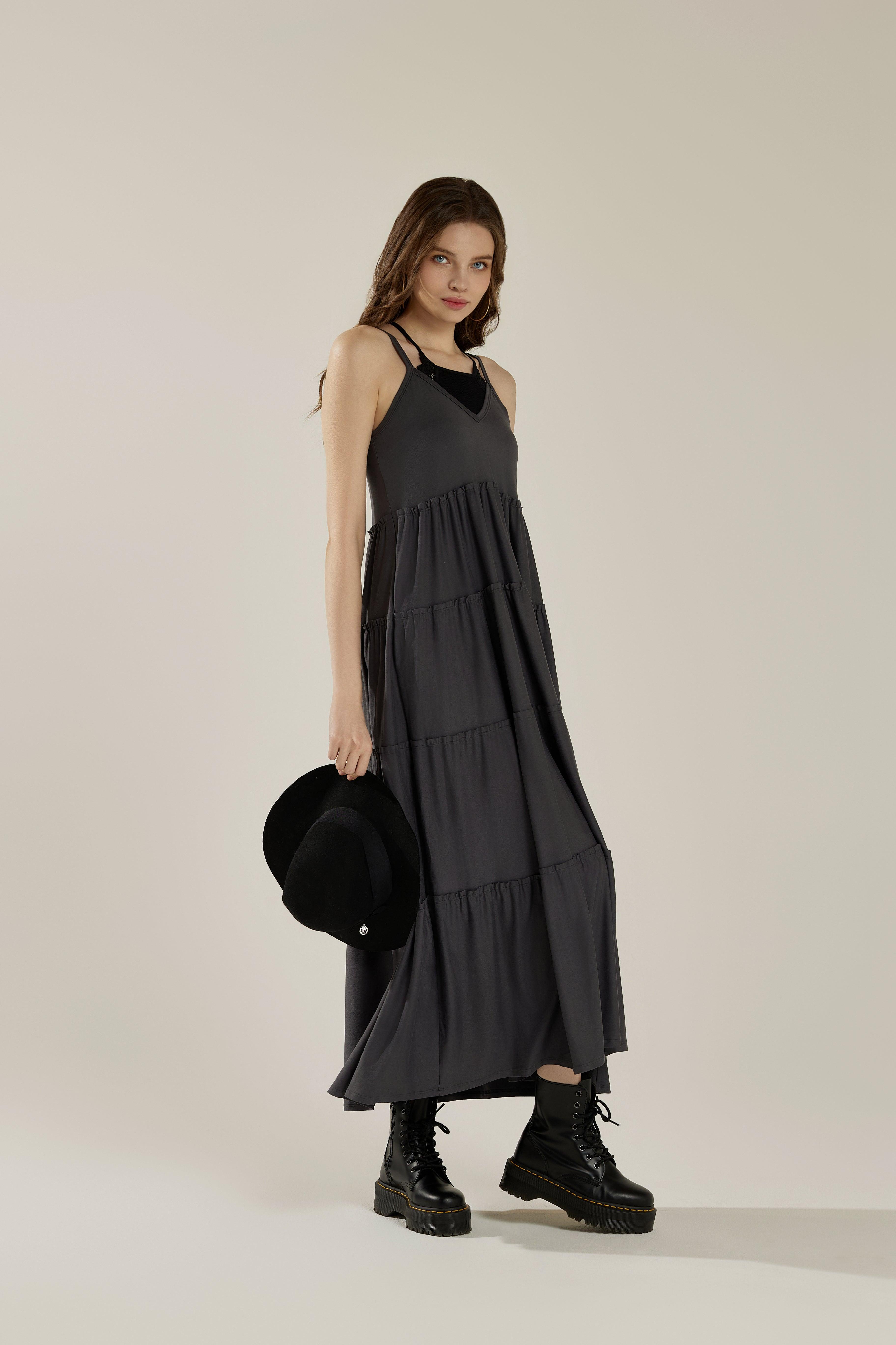 Comfortable and Flowy Knit V-neckline Ruffle Tiers Knit Maxi Dress - Charcoal - noflik