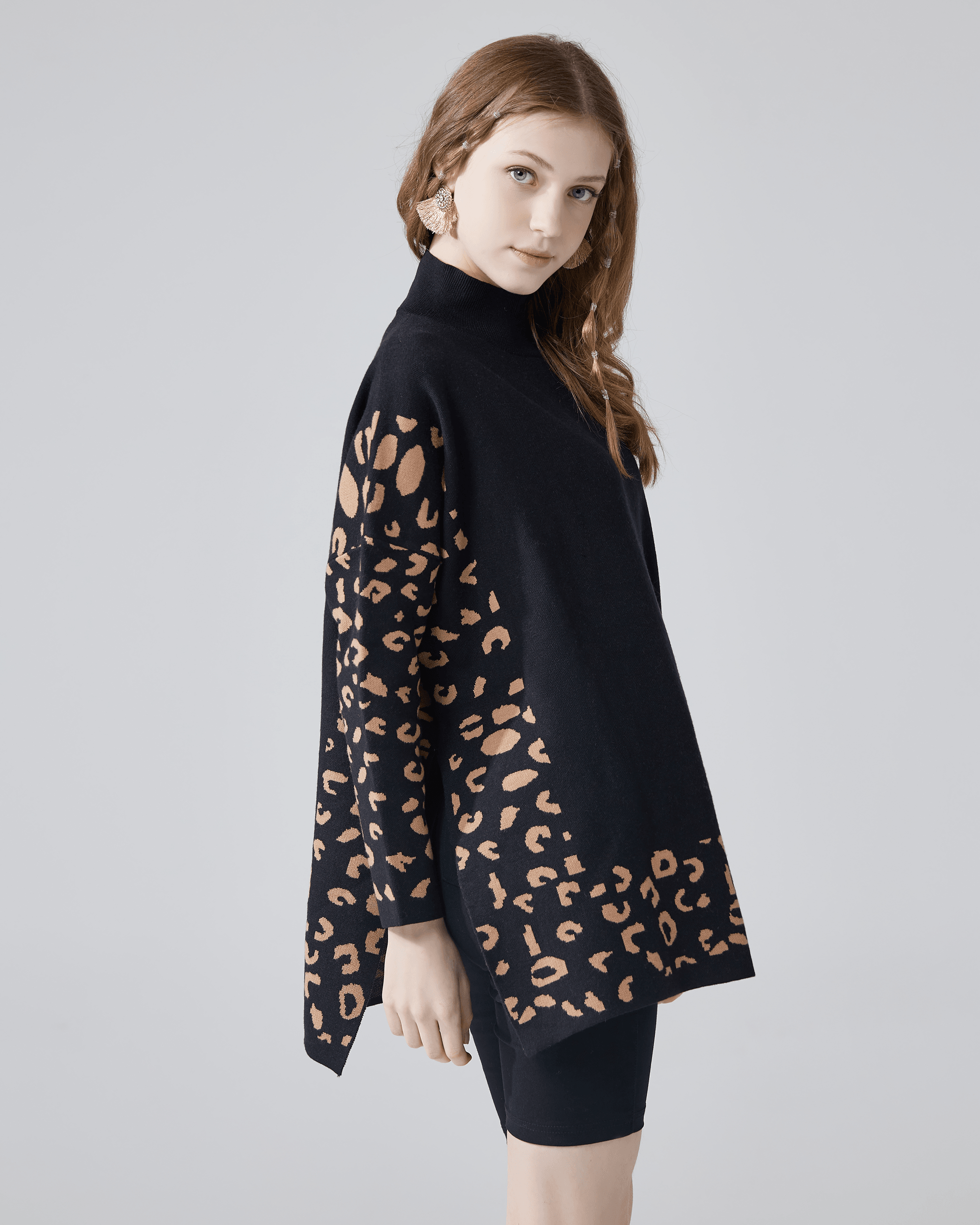 Mock Neck Leopard Print Sweater - Black/Camel