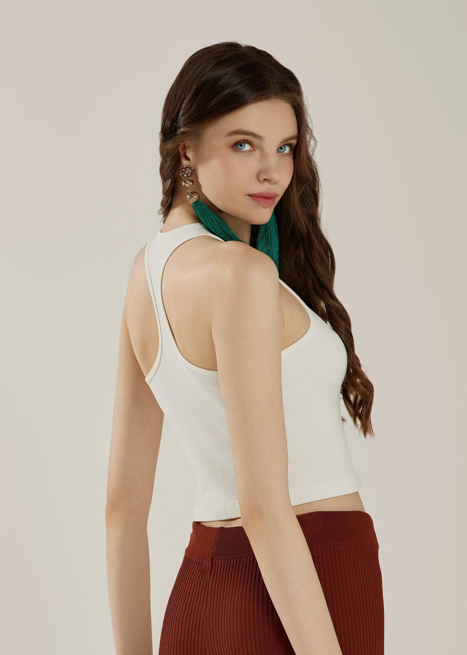 Seamless High Neck Racerback Crop Top - Off White - noflik