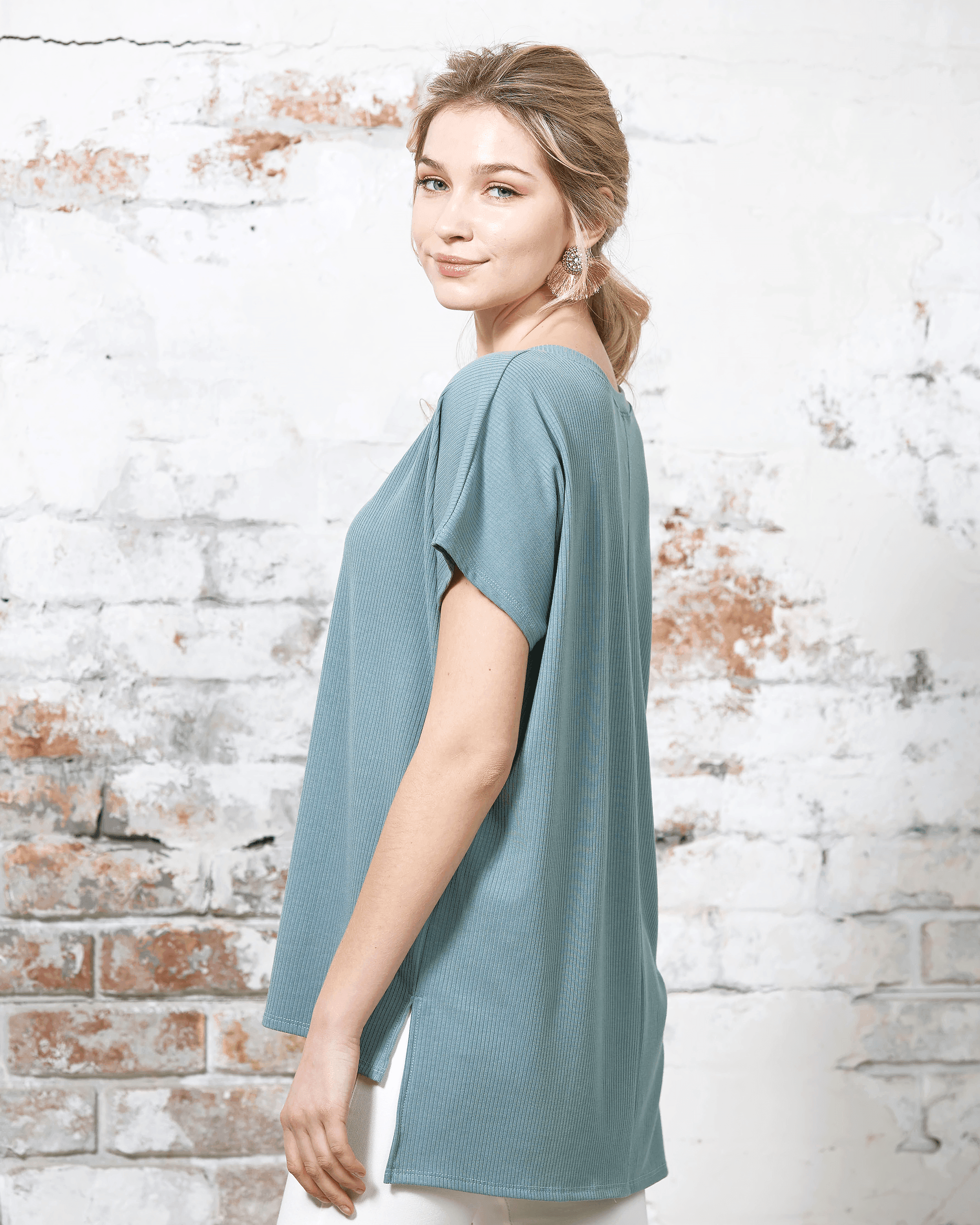 Blue Sage V-Neck Ribbed Knit Top - Short Sleeve