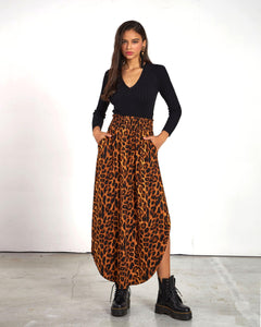 Curved Hem Flowy Maxi Skirt - Amber - noflik