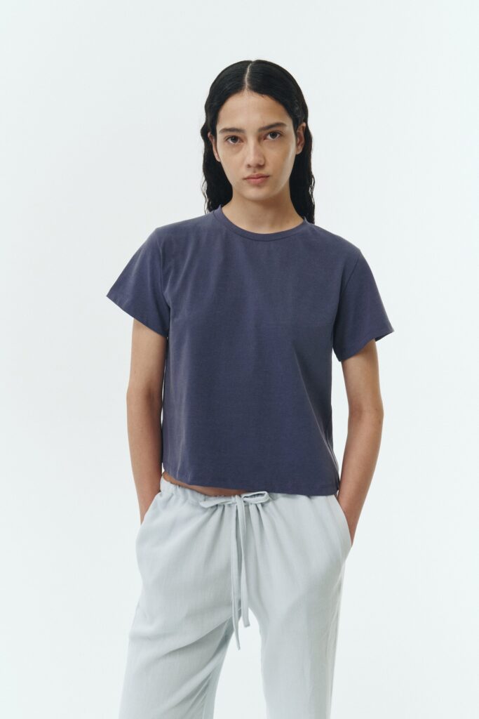 Ivy T-shirt in purple, cropped short-sleeve tee in a lightweight cotton-poly blend with crew neck, regular fit, and clean silhouette.